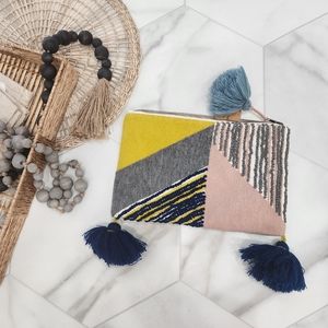 [ PAPER SOURCE EXCLUSIVE] cutest BOHO HAND BAG/ POUCH WITH ZIPPER & POM POMS